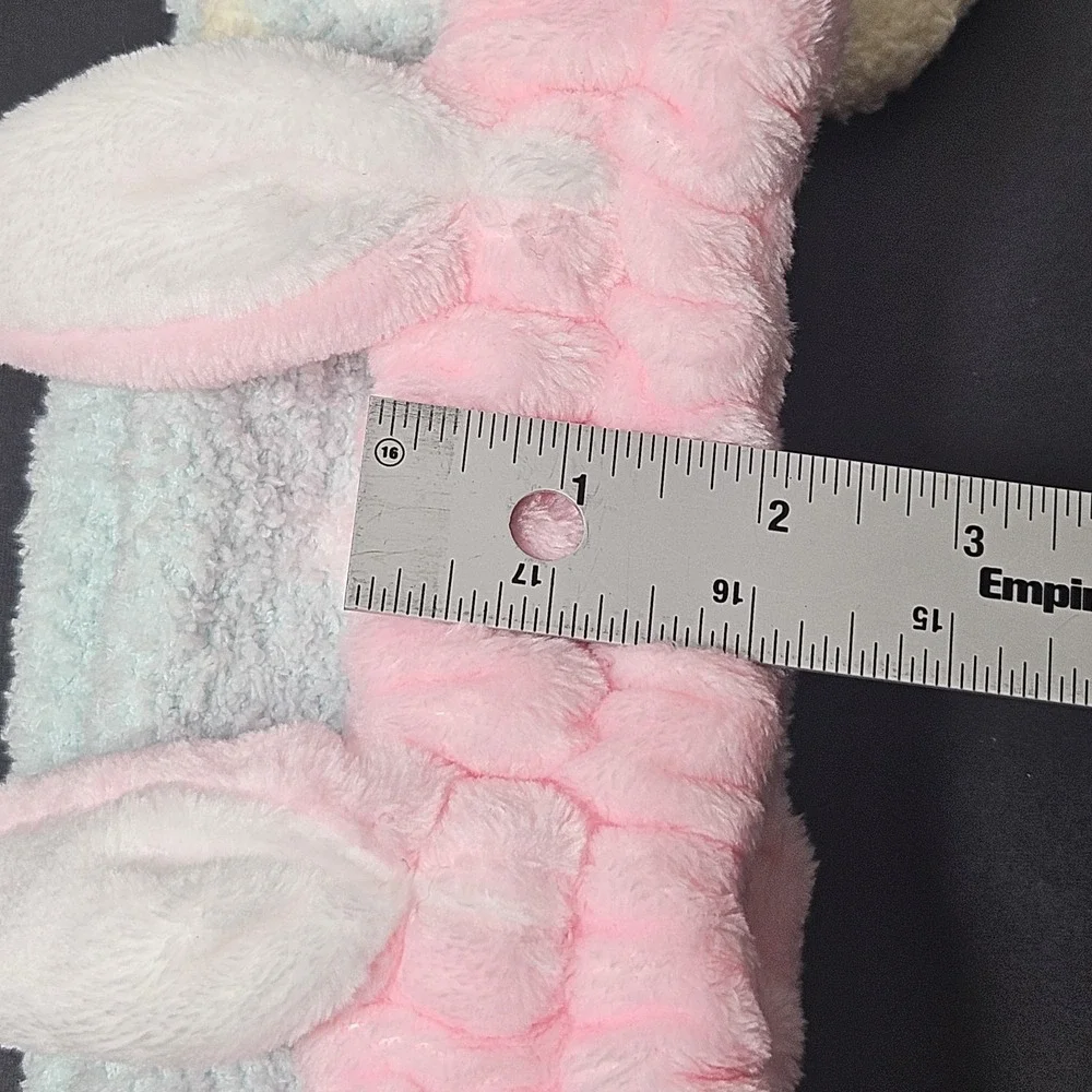 Christmas Gift Plush Head Band & Cozy Socks Girls Pastel Color Size 9-11 /2 Pair